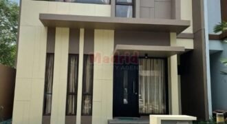 Disewakan Rumah Foresta Foglio Bagus 2 Lantai BSD Mc