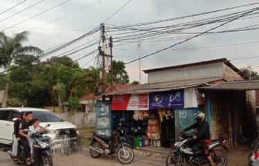 Dijual Sebidang Tanah dan Bangunan Di Jalan Raya Cilenggang, Serpong Ian