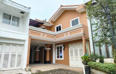 Dijual Cepat Rumah di Bsd Taman Provance, Yk