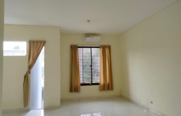 Disewakan Rumah The Green Claster Royal Blossom 2 Lantai, Yk