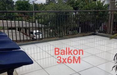 Dijual Rumah Cantik Rapi, Balkon Luas di Vila Gunung Lestari, Mnl