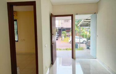 Disewakan Rumah The Green Claster Royal Blossom 2 Lantai, Yk