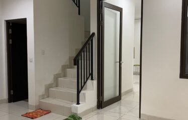 Disewakan Rumah Nusaloka Park, 2 Lantai, Bsd Jul