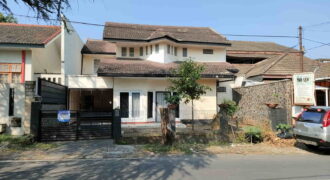 Disewakan Rumah BSD Griya Loka Raya (Depan Jalan) YK