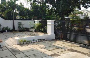 Dijual Rumah di Kencana Loka 250 m2- Strategis, Siap Huni (BEN)