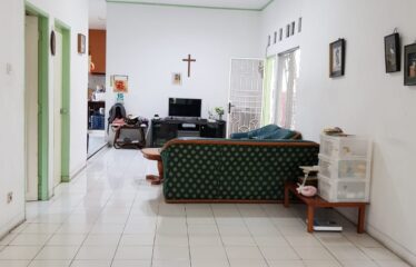 Dijual Rumah Griya Loka Jl. Wortel 340 M2, SHM, 3 M, BSD MC