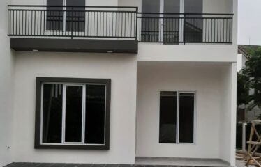 Rumah Dijual Taman Chrysant, Kencana Loka,  BSD Brand New House (AG)