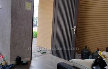 Dijual Rumah Bagus HGB di Hoek Provence Parkland, BSD (YNT)