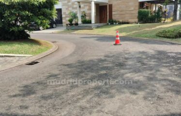 Dijual Rumah Bagus HGB di Hoek Provence Parkland, BSD (YNT)