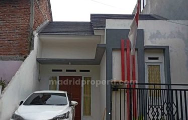 Dijual Rumah di Griya Cimangir Estate Plumpung, Kab Bogor Yk