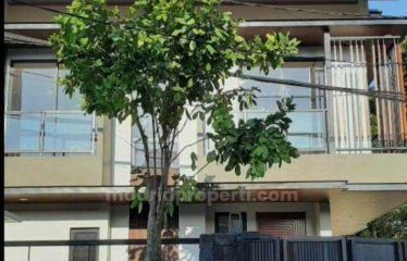 Dijual Brand New Modern Minimalist House di Griya Loka, BSD (AG)