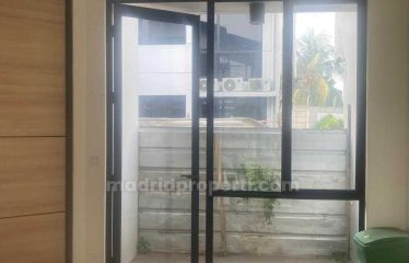 Dijual Rumah 2 lantai di Lippo village, Cluster Cendana Cove JUL)