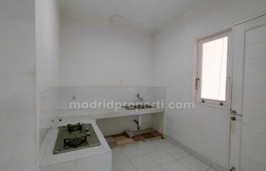 Disewakan Rumah bagus di PHG Topaz Summarecon Gading Serpong (YK)