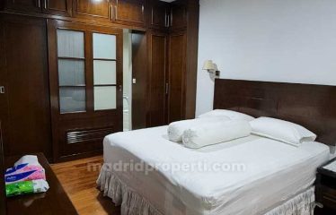 Dijual Apartemen Residence 8 Senopati, 1 BR full Furnished (RIN)
