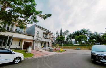 Disewakan Rumah bagus di PHG Topaz Summarecon Gading Serpong (YK)