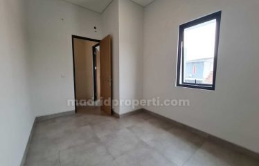 Dijual Rumah baru Cluster Yuthica belakang Teras Kota, BSD (OKI)