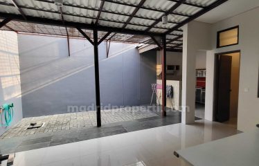 Disewakan Rumah 2 Lantai, Bagus di The Mozia Claster Amarine (Yk)