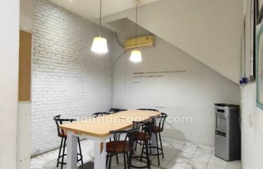 Dijual Ruko Barcelona 2 lt, Lokasi Seberang Pasar Modern Bsd (Yk)
