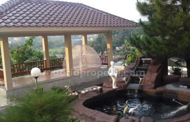Dijual rumah bagus, mewah, luas dan siap huni di Ciater Raya (FR)
