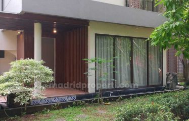 Dijual Rumah 2Lt Bagus di Cluster De Naara, De Park Bsd City (Er)