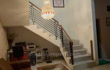 Dijual Rumah Hook Posisi Depan Taman di Nusaloka Bsd (Oki)