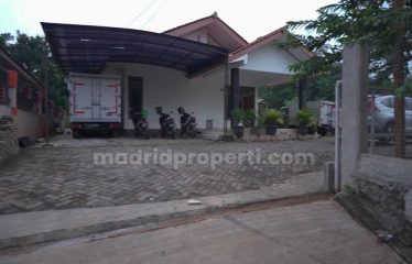 Dijual Kavling & Bangunan Kecil di Victor Buaran, Pamulang (Rin)