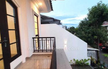 Dijual Rumah Baru Siap Huni, Furnished di Puspita Loka, Bsd (Ag)