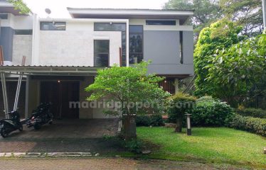 Dijual Rumah 2Lt Bagus di Cluster De Naara, De Park Bsd City (Er)