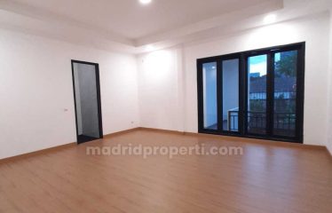 Dijual Rumah Baru Siap Huni, Furnished di Puspita Loka, Bsd (Ag)