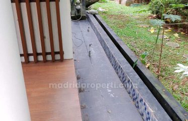 Dijual Rumah 2Lt Bagus di Cluster De Naara, De Park Bsd City (Er)