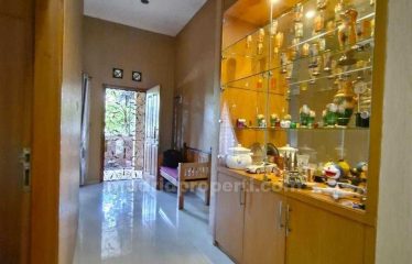 Dijual Rumah Hook Posisi Depan Taman di Nusaloka Bsd (Oki)