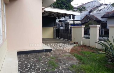 Dijual dan Disewakan Rumah di Jl Sulawesi, Nusa Loka Bsd (Yun)