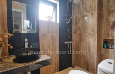 Dijual Rumah Mewah Classic Modern The Green Cluster Vineyard (Yun)