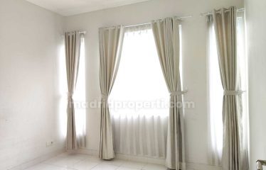 Disewakan Rumah Luas 180M2 di BSD Foresta Claster Collinare (Yk)