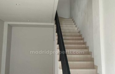 Disewakan Ruko Yc Hub BSD, 3 Lantai Rapi dan Strategis (Yet)