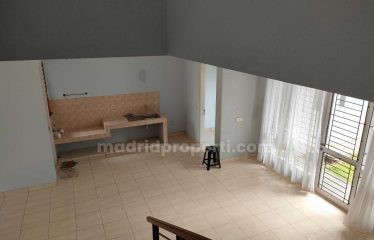 Dijual Rumah 2 Lantai Siap Huni di The Green Blossom, BSD (Yk)