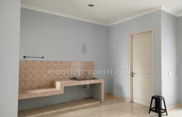 Dijual Rumah 2 Lantai Siap Huni di The Green Blossom, BSD (Yk)