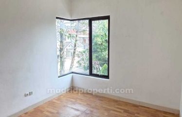 Dijual Cepat Rumah 2 Lantai, Hook di Nusa Loka BSD City (Oki)