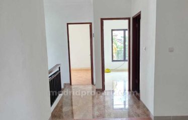 Dijual Cepat Rumah 2 Lantai, Hook di Nusa Loka BSD City (Oki)