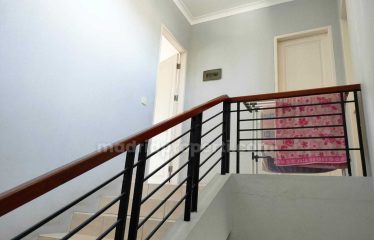 Dijual Rumah 2 Lantai Siap Huni di The Green Blossom, BSD (Yk)
