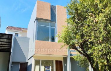 Disewakan Rumah Bagus di BSD The Icon Claster Verdant View (Yk)