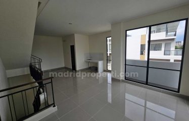 Dijual Ruko Hook Sorrento Grande East, Paramount Serpong (Rin)