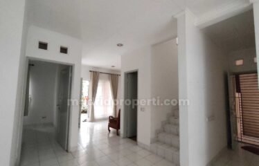 Disewakan Rumah 2 Lantai Siap Huni Bagus di BSD Puspita Loka (Yk)