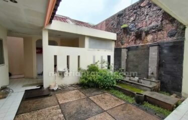 Disewakan Rumah 2 Lantai Siap Huni Bagus di BSD Puspita Loka (Yk)