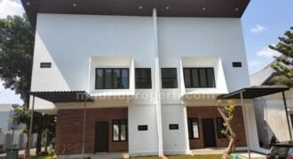 Disewakan Rumah Bagus Full Furnish di The Icon Simplicity (Er) Disewakan Rumah Bagus Full Furnish di The Icon Simplicity (Er)