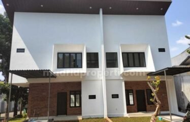 Disewakan Rumah Bagus Full Furnish di The Icon Simplicity (Er)