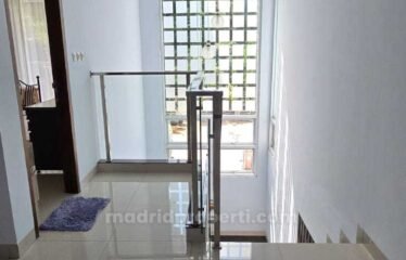 Dijual Rumah Bagus View & Cantik Sejuk di Puspita Loka BSD (Nov)