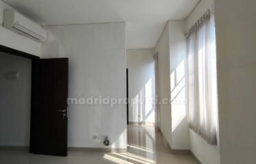 Rumah Sewa BSD Mozia 84m² Siap Huni, Akses Mudah (YK)