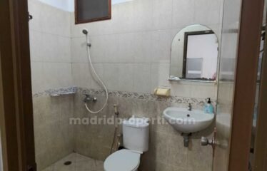 Disewakan Rumah 1 Lantai Bagus Siap Huni di Nusaloka, BSD (Yk)