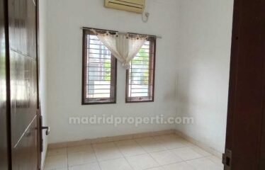 Disewakan Rumah 1 Lantai Bagus Siap Huni di Nusaloka, BSD (Yk)